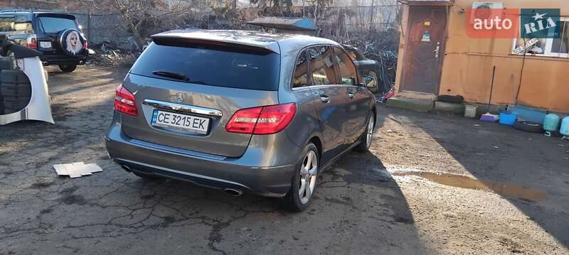 Хэтчбек Mercedes-Benz B-Class 2013 в Черновцах