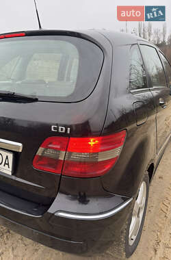Хэтчбек Mercedes-Benz B-Class 2007 в 