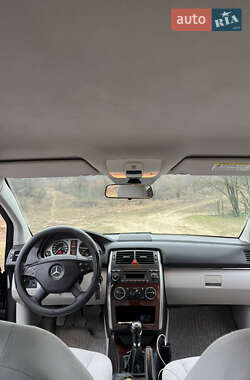 Хэтчбек Mercedes-Benz B-Class 2007 в 