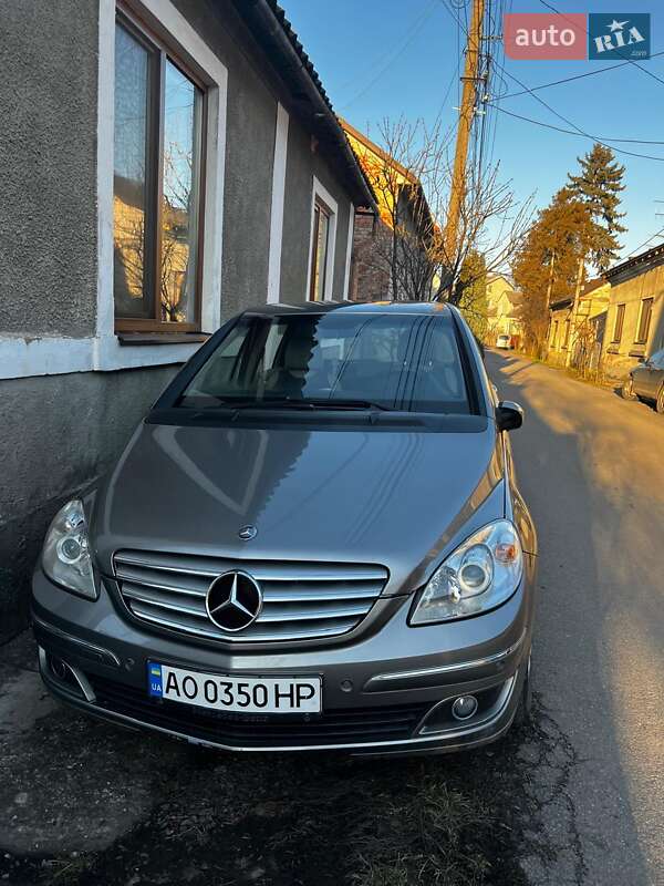 Хэтчбек Mercedes-Benz B-Class 2005 в Хусте