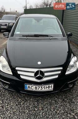 Хэтчбек Mercedes-Benz B-Class 2008 в 