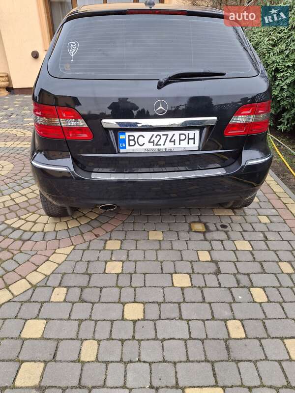 Mercedes-Benz B-Class 2009