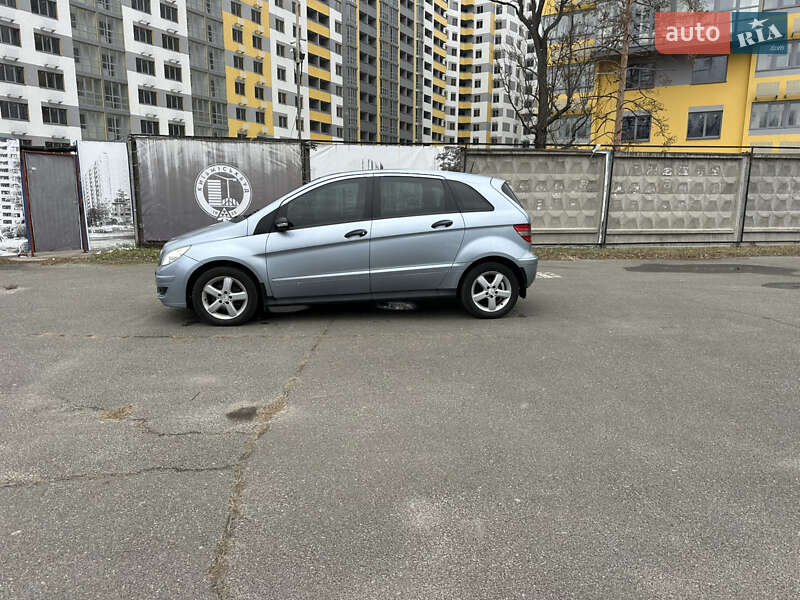 Хетчбек Mercedes-Benz B-Class 2006 в Києві фото 31 Хетчбек Mercedes-Benz B-Class 2006 в Києві