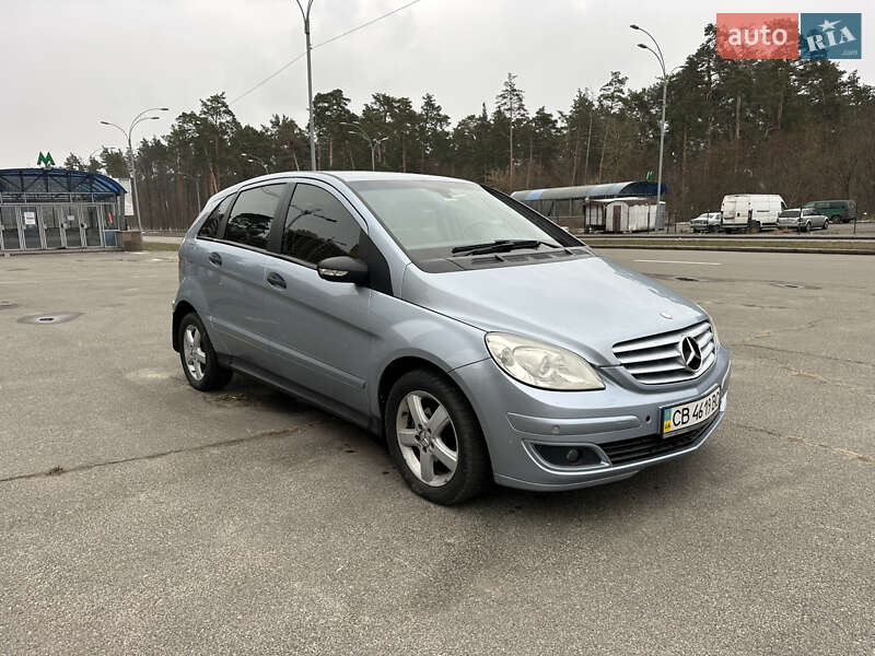 Хетчбек Mercedes-Benz B-Class 2006 в Києві фото 74 Хетчбек Mercedes-Benz B-Class 2006 в Києві