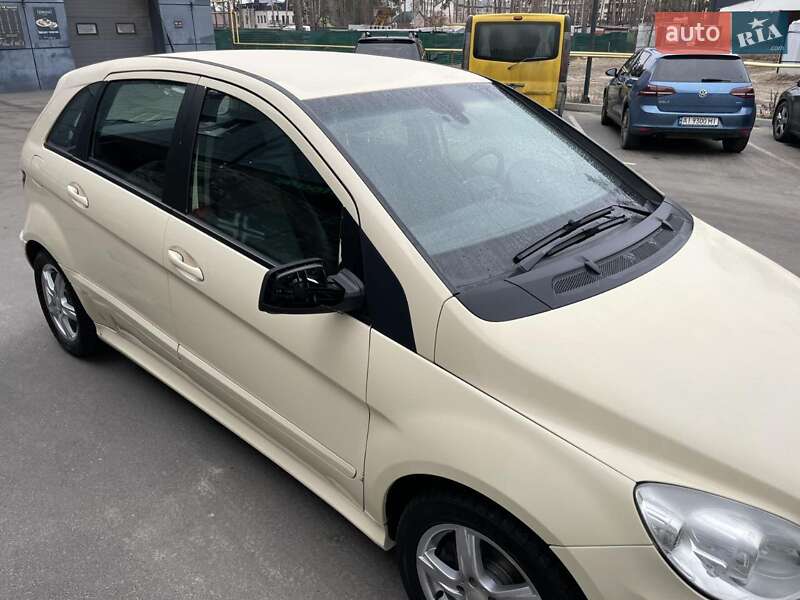 Хэтчбек Mercedes-Benz B-Class 2011 в Киеве
