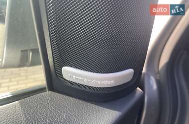 Хэтчбек Mercedes-Benz B-Class 2017 в 