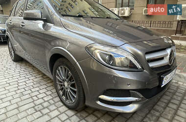 Хэтчбек Mercedes-Benz B-Class 2017 в Одессе