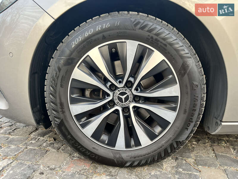 Хетчбек Mercedes-Benz B-Class 2019 в Києві