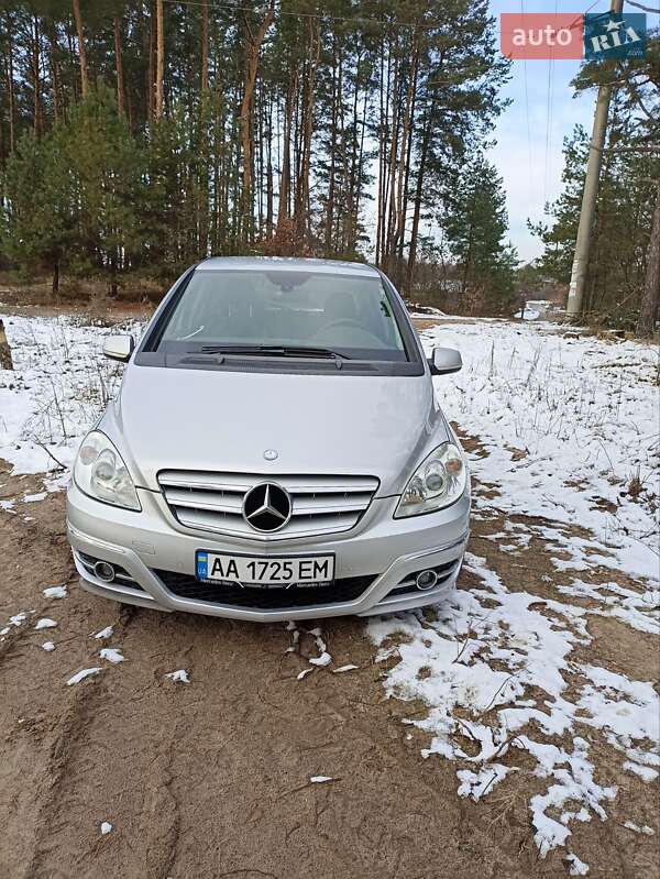 Хэтчбек Mercedes-Benz B-Class 2009 в Киеве