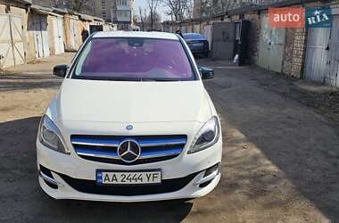 Хетчбек Mercedes-Benz B-Class 2015 в Києві