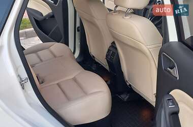 Хэтчбек Mercedes-Benz B-Class 2017 в 
