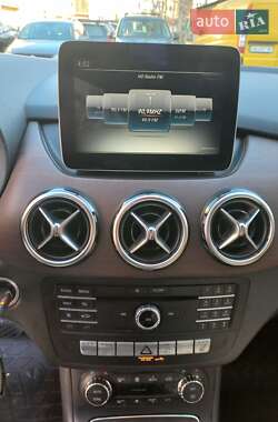 Хэтчбек Mercedes-Benz B-Class 2017 в 