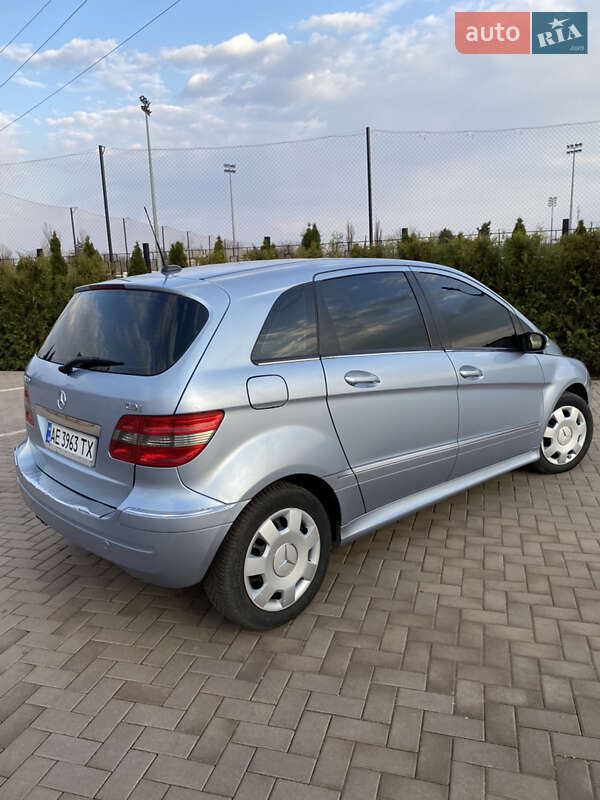 Хэтчбек Mercedes-Benz B-Class 2008 в Кривом Роге фото 4 Хэтчбек Mercedes-Benz B-Class 2008 в Кривом Роге