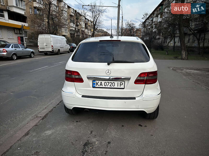 Хэтчбек Mercedes-Benz B-Class 2008 в Киеве