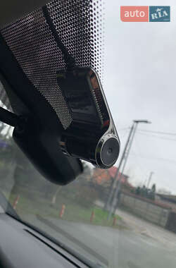 Хэтчбек Mercedes-Benz B-Class 2009 в 