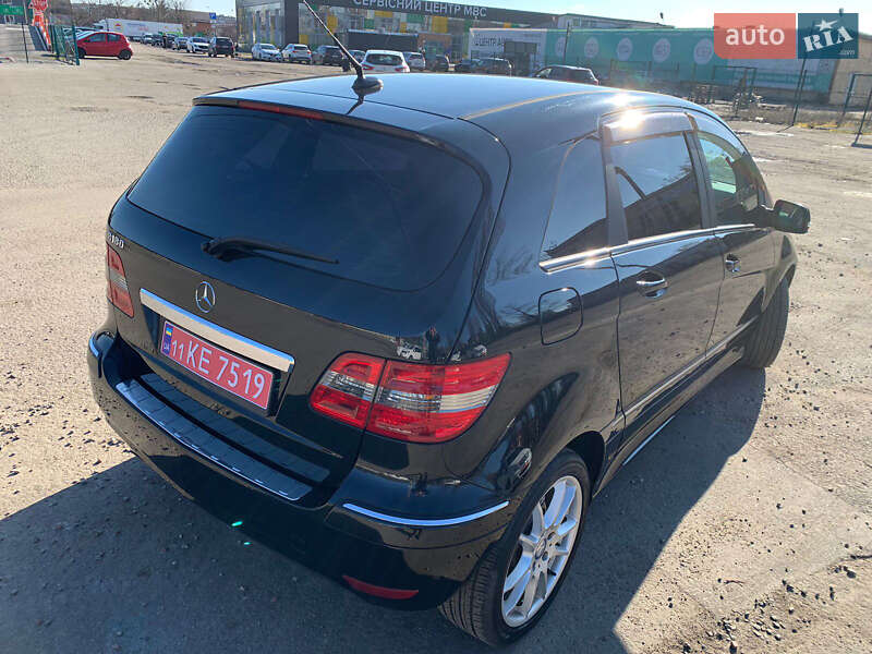 Хэтчбек Mercedes-Benz B-Class 2010 в Киеве