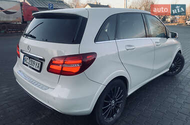 Хэтчбек Mercedes-Benz B-Class 2014 в 