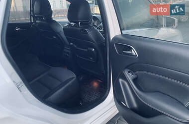 Хэтчбек Mercedes-Benz B-Class 2014 в 