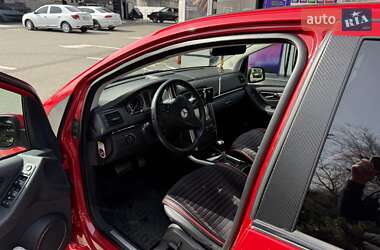 Хэтчбек Mercedes-Benz B-Class 2011 в 