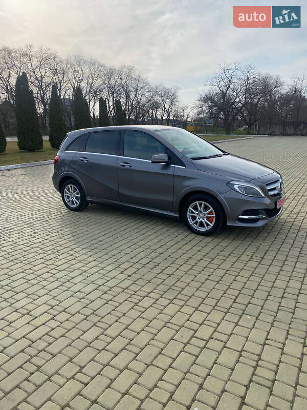 Хетчбек Mercedes-Benz B-Class 2016 в Одесі