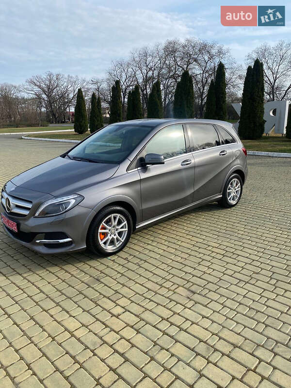 Хетчбек Mercedes-Benz B-Class 2016 в Одесі