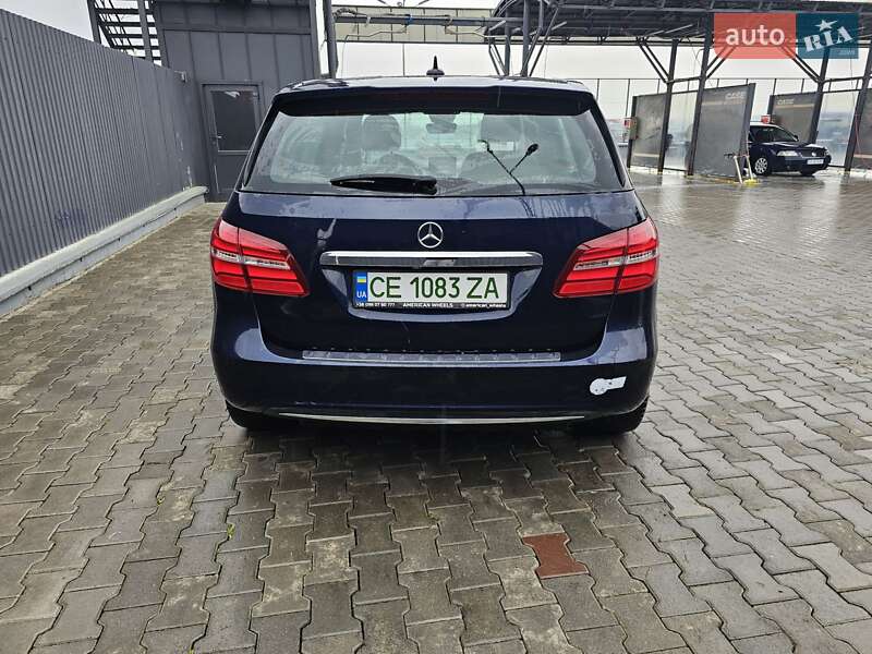 Хетчбек Mercedes-Benz B-Class 2016 в Чернівцях