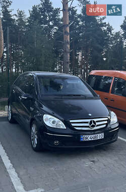 Хэтчбек Mercedes-Benz B-Class 2006 в 