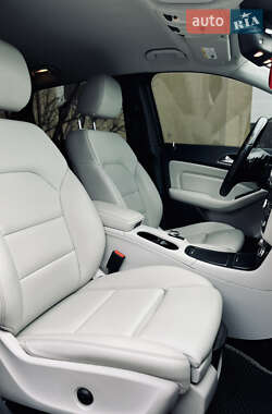 Хэтчбек Mercedes-Benz B-Class 2016 в 