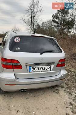 Хэтчбек Mercedes-Benz B-Class 2006 в 