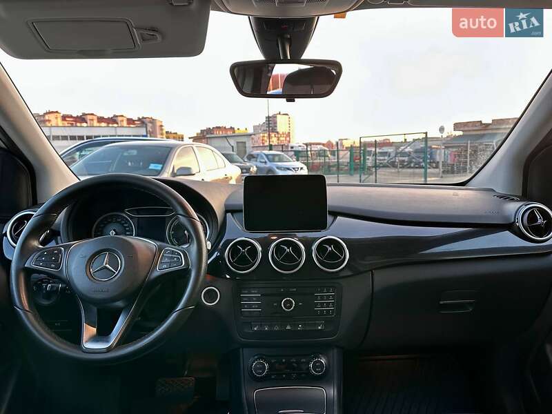 Хетчбек Mercedes-Benz B-Class 2016 в Львові