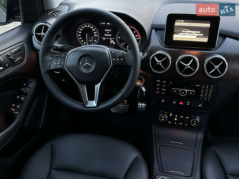 Хэтчбек Mercedes-Benz B-Class 2012 в Глухове