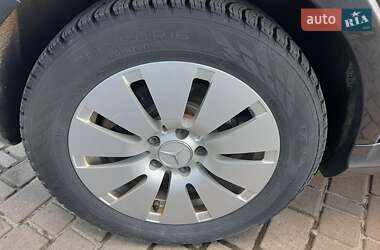 Хэтчбек Mercedes-Benz B-Class 2015 в 