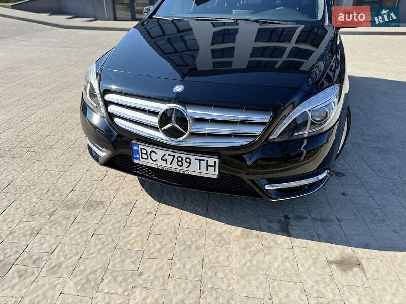 Хетчбек Mercedes-Benz B-Class 2014 в Новояворівську