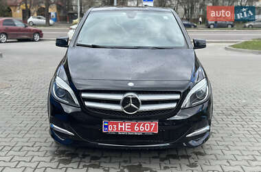 Хэтчбек Mercedes-Benz B-Class 2016 в 