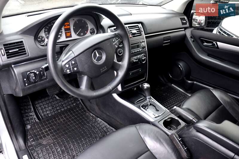 Хэтчбек Mercedes-Benz B-Class 2010 в Львове