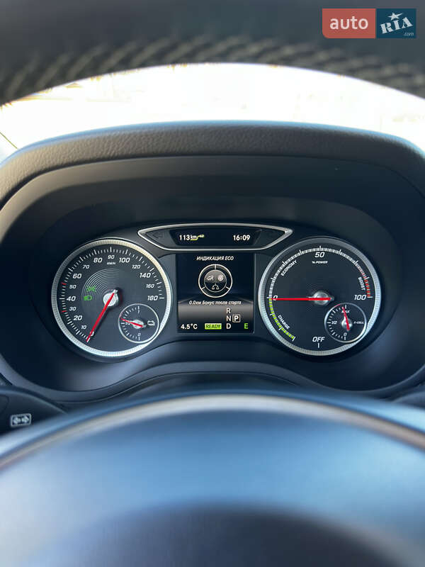 Хэтчбек Mercedes-Benz B-Class 2016 в Киеве