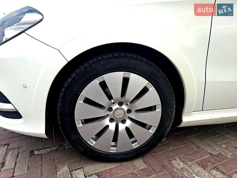 Хэтчбек Mercedes-Benz B-Class 2014 в Харькове