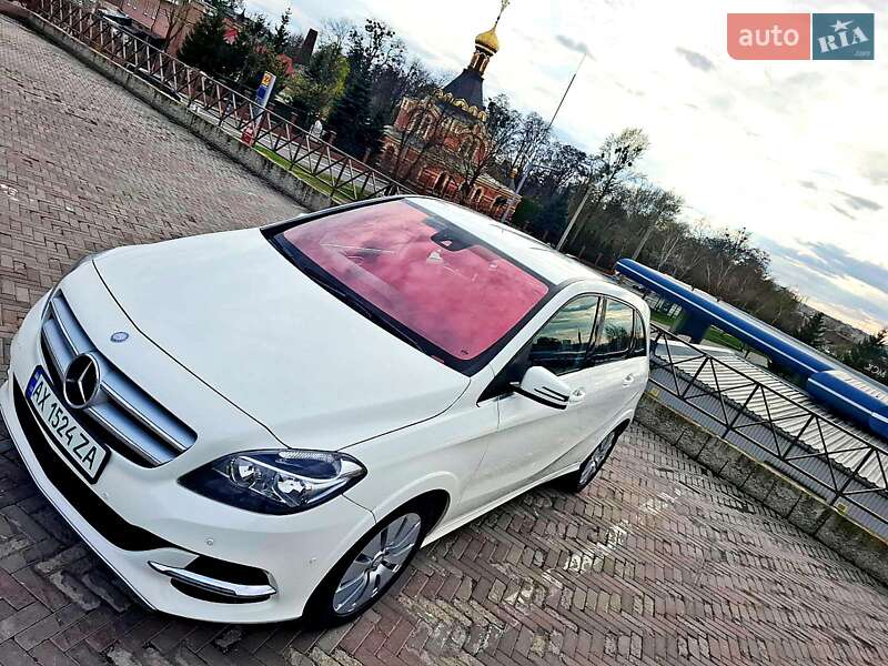 Хэтчбек Mercedes-Benz B-Class 2014 в Харькове