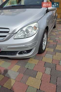 Хэтчбек Mercedes-Benz B-Class 2006 в 