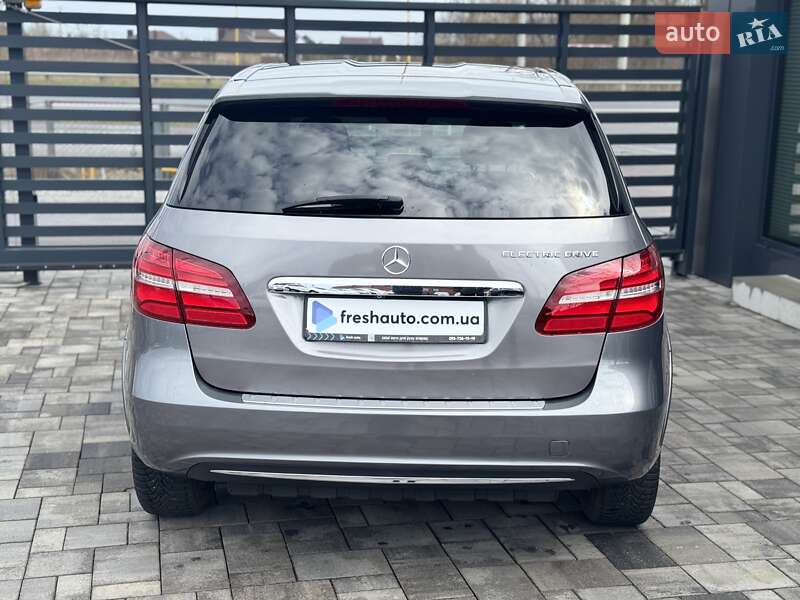 Хетчбек Mercedes-Benz B-Class 2015 в Рівному