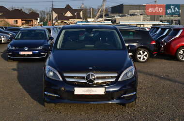 Хетчбек Mercedes-Benz B-Class 2017 в 