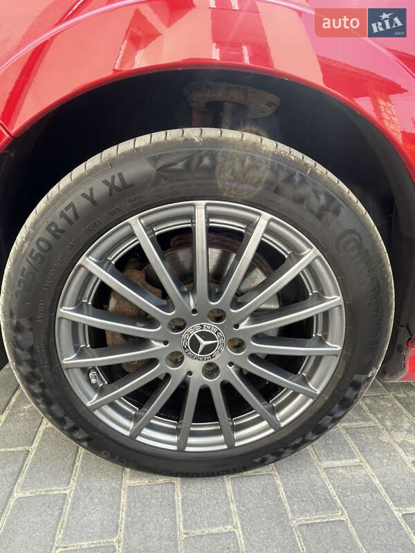 Хетчбек Mercedes-Benz B-Class 2017 в Львові