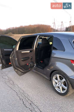 Хэтчбек Mercedes-Benz B-Class 2010 в 