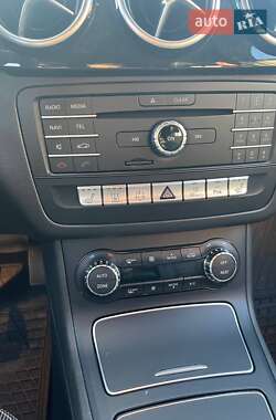 Хэтчбек Mercedes-Benz B-Class 2015 в 
