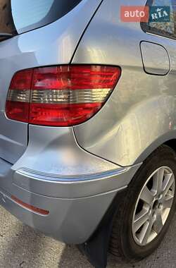 Хетчбек Mercedes-Benz B-Class 2007 в 