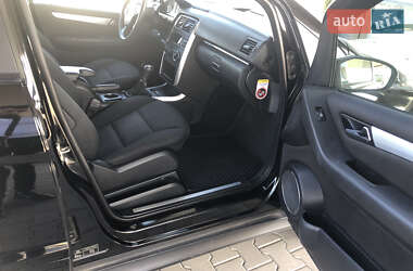 Хэтчбек Mercedes-Benz B-Class 2008 в 