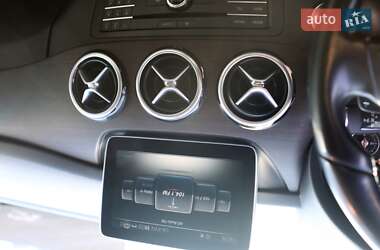 Хэтчбек Mercedes-Benz B-Class 2015 в 