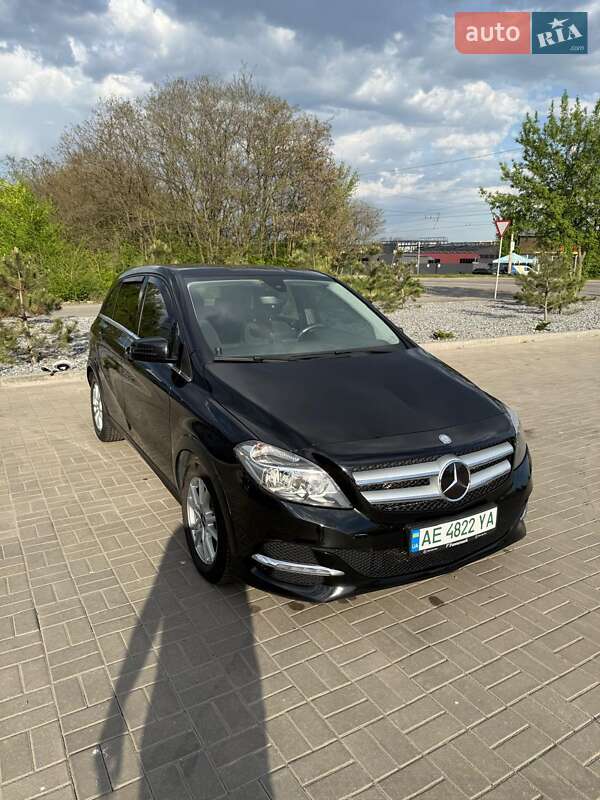 Mercedes-Benz B-Class 2016