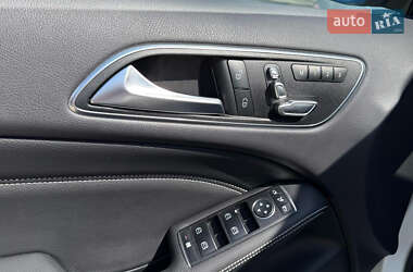 Хэтчбек Mercedes-Benz B-Class 2015 в 