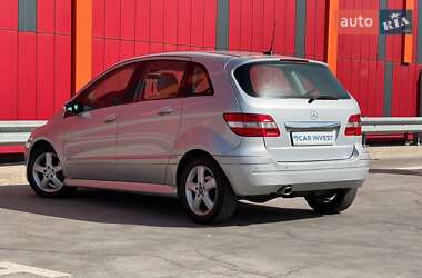 Хэтчбек Mercedes-Benz B-Class 2005 в 
